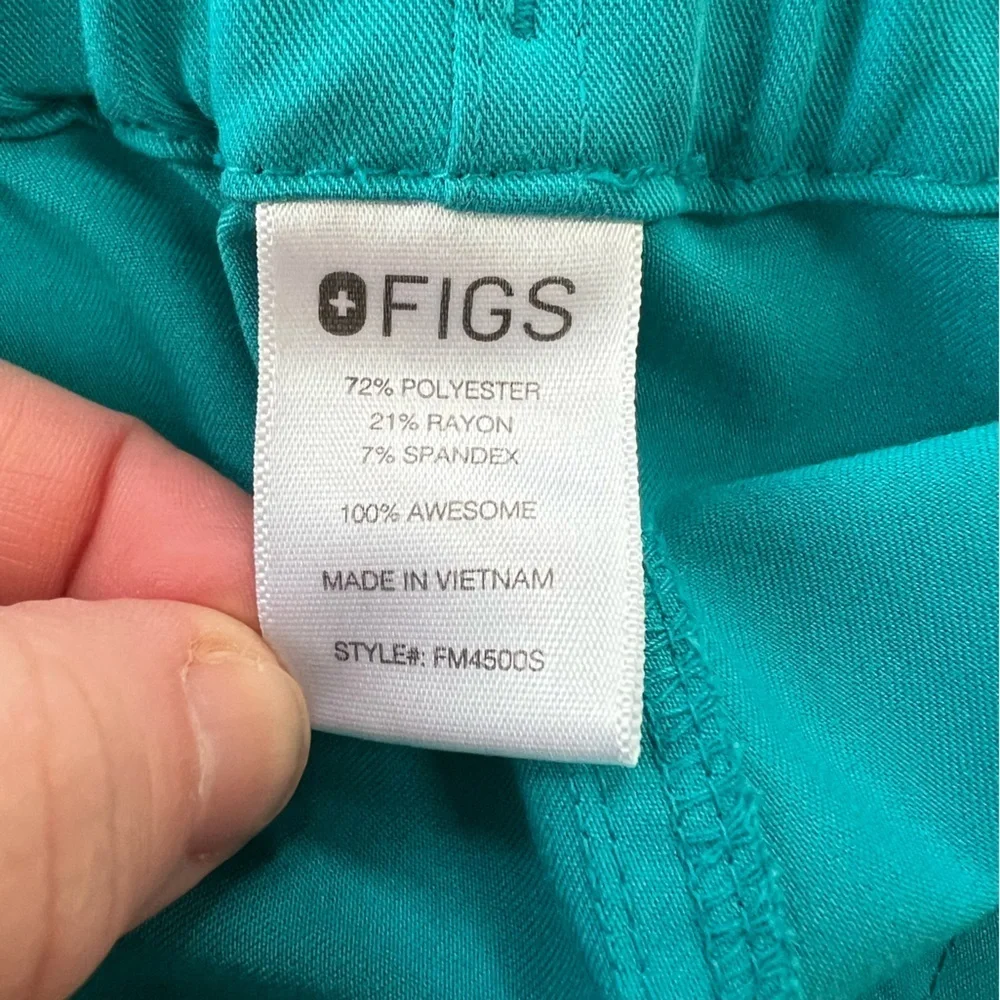 FIGS Men’s Pisco Basic Scrub Pants in Limited Edition Teal #1773, M/S